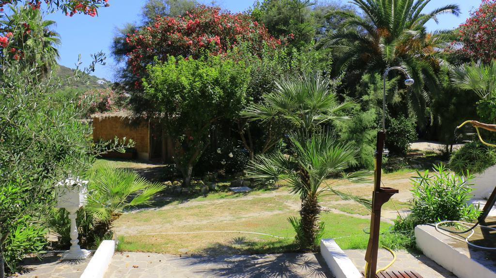 Cala Cavone Guest House ポンツァ エクステリア 写真