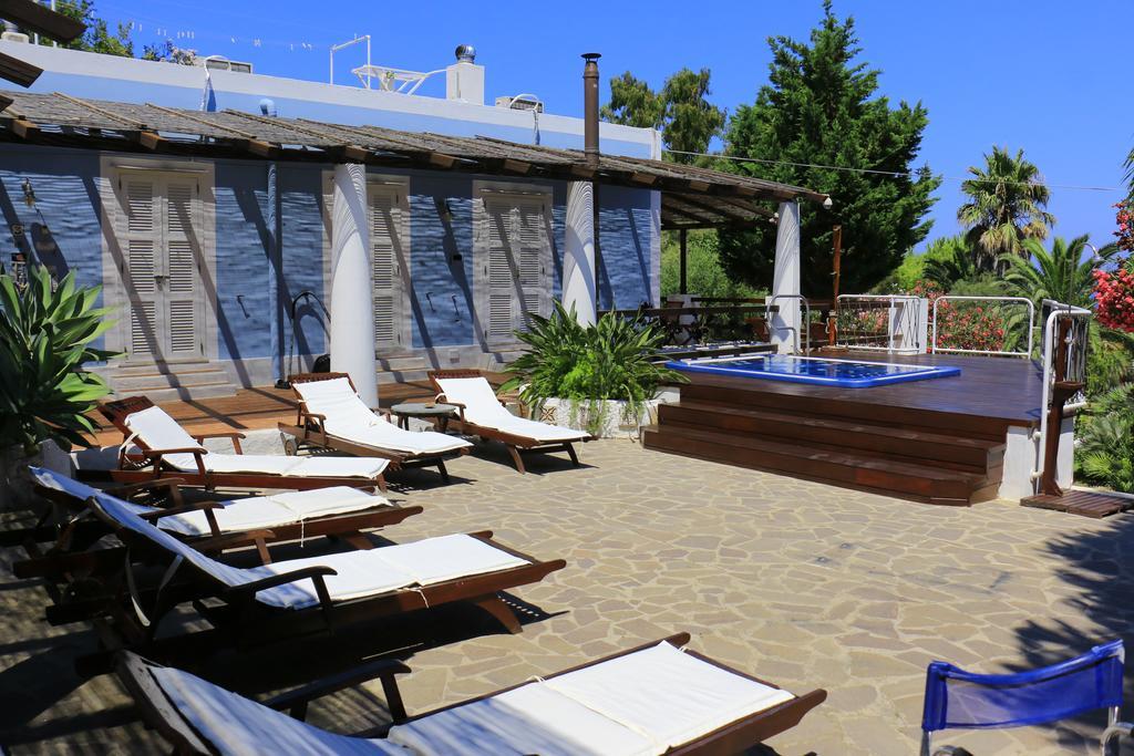 Cala Cavone Guest House ポンツァ エクステリア 写真