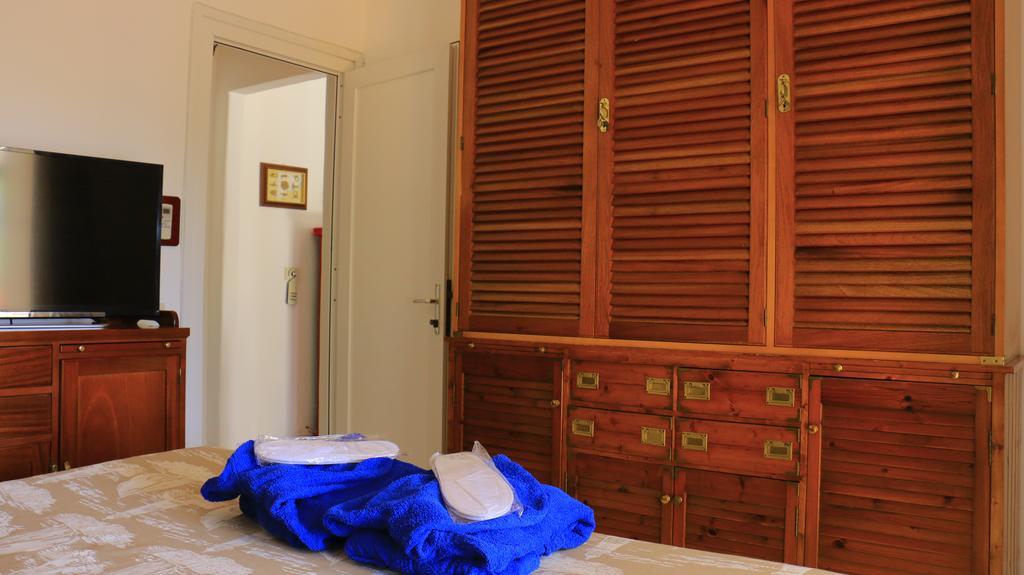 Cala Cavone Guest House ポンツァ エクステリア 写真