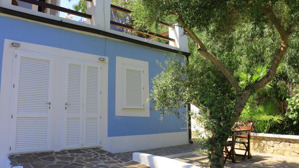 Cala Cavone Guest House ポンツァ エクステリア 写真
