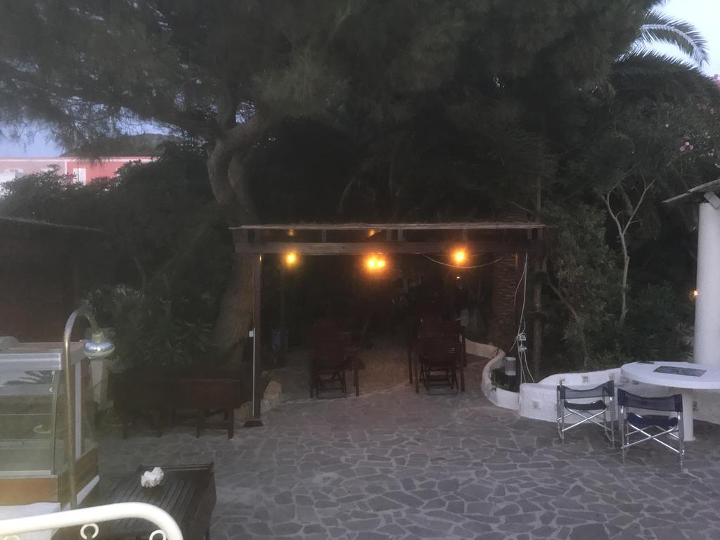 Cala Cavone Guest House ポンツァ エクステリア 写真
