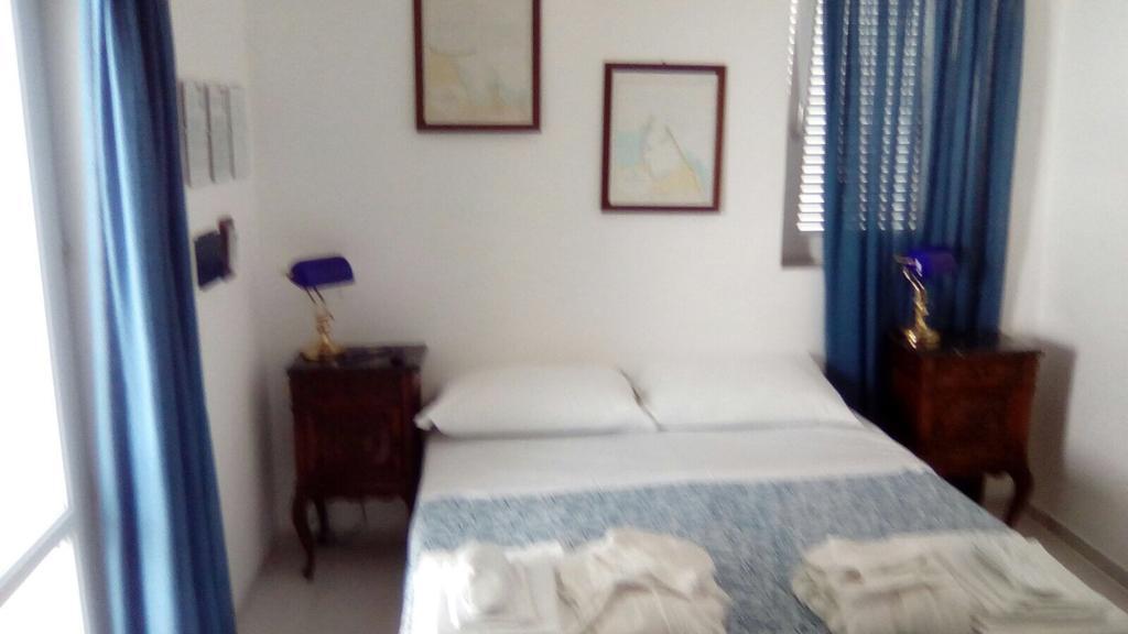 Cala Cavone Guest House ポンツァ エクステリア 写真