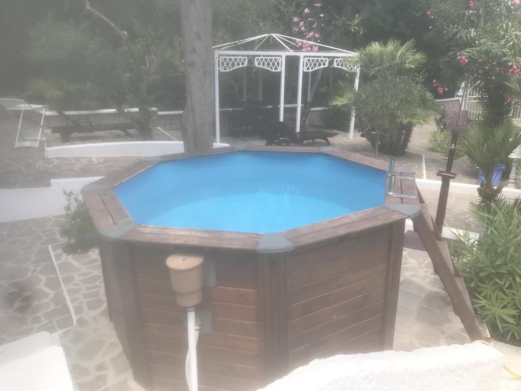 Cala Cavone Guest House ポンツァ エクステリア 写真