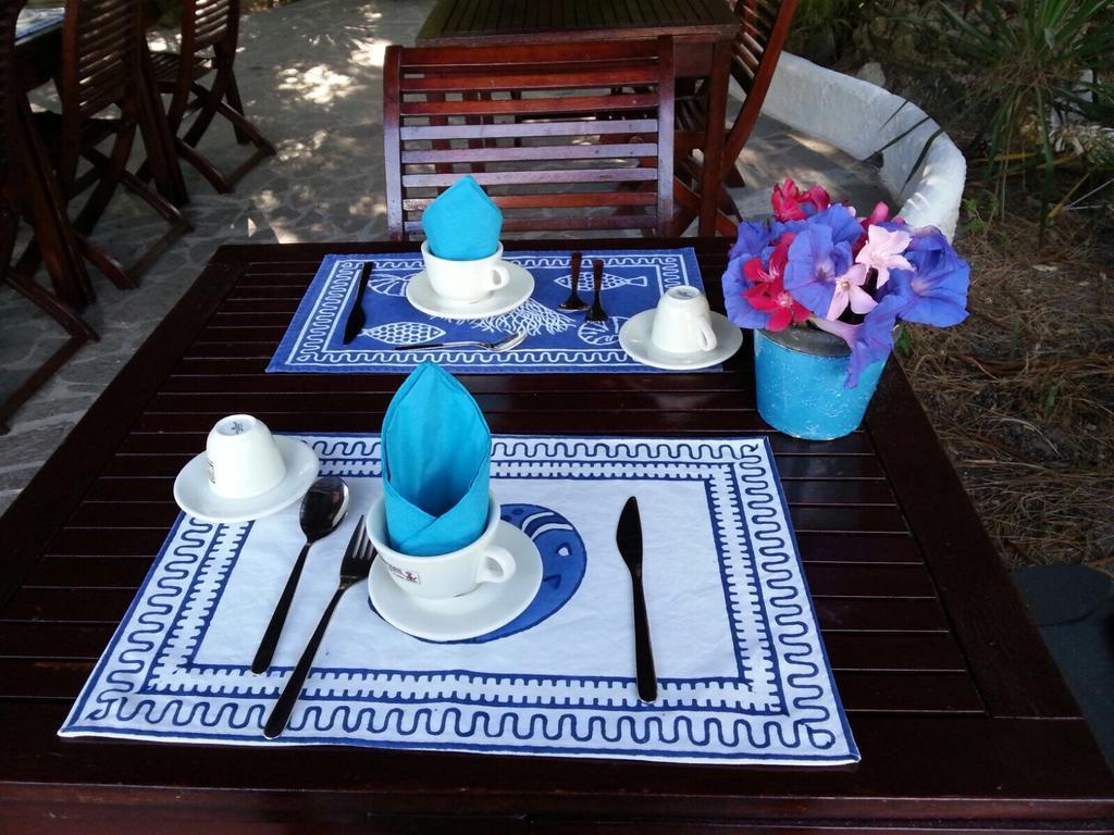 Cala Cavone Guest House ポンツァ エクステリア 写真